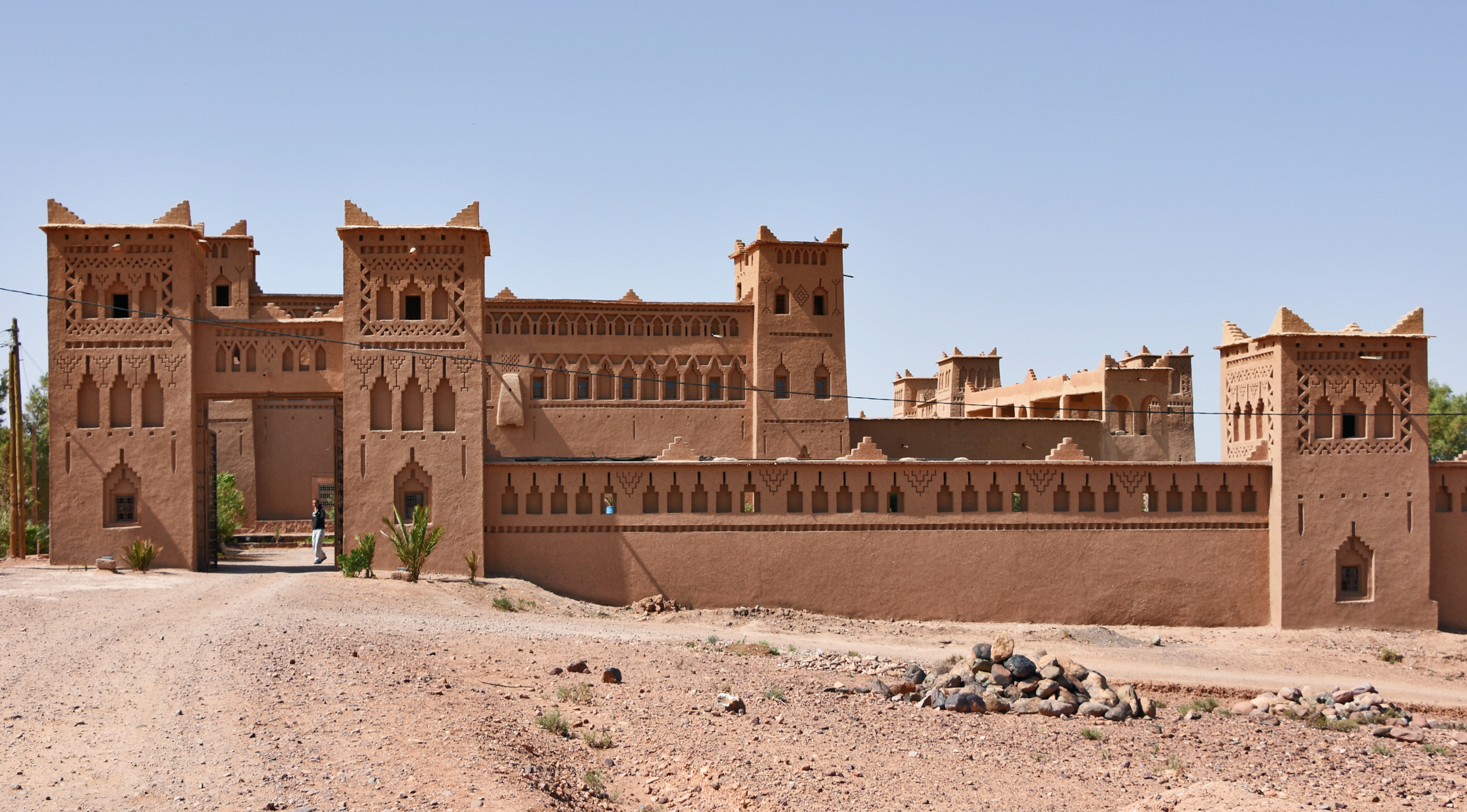 Location de voiture à Ouarzazate aéroport : prix, astuces et meilleure agence